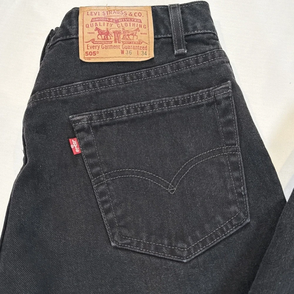 Vintage Levi's 505 Jeans Mens 36x34 Black‎ USA Made 100% Cotton Straight Leg